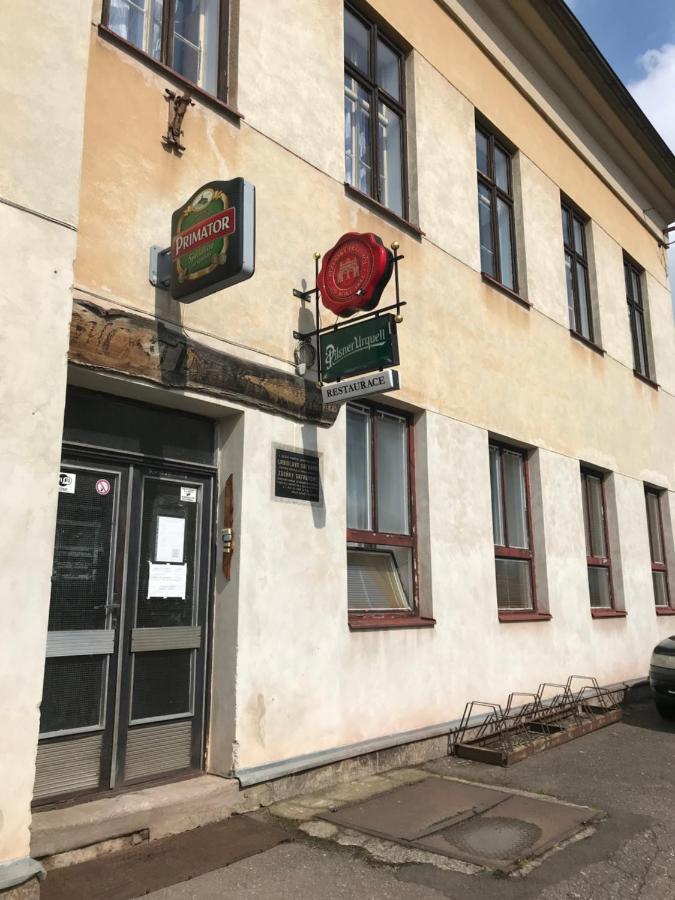 Apartman Na Bohdasine Cerveny Kostelec Exterior photo
